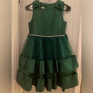 Beautiful Green Formal Dress with Velvet Black Shrug